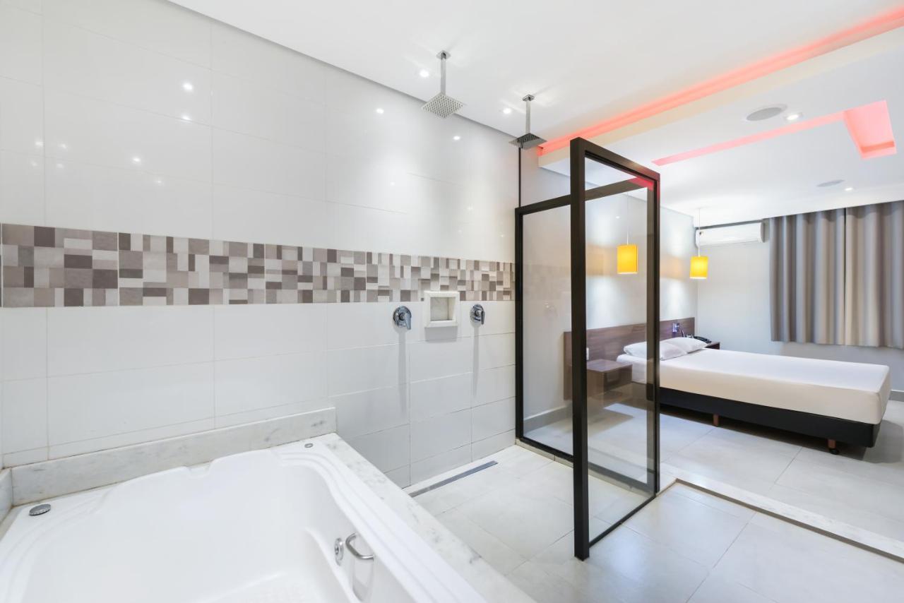 Plaza (adults Only) Motel 3*